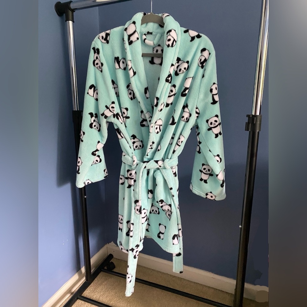 Kids’ Plush Robe